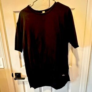 Men’s Alo Yoga T-Shirt